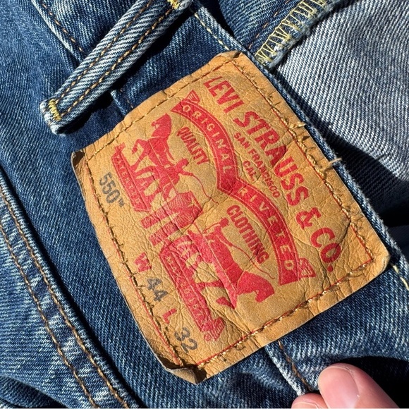Levi’s Men’s 550 Jeans W 44 L 32 - Picture 3 of 5